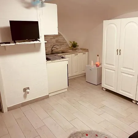 住宿加早餐酒店 D10S House